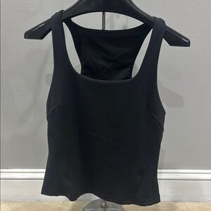 Lululemon tank top w/bra 8 Black
